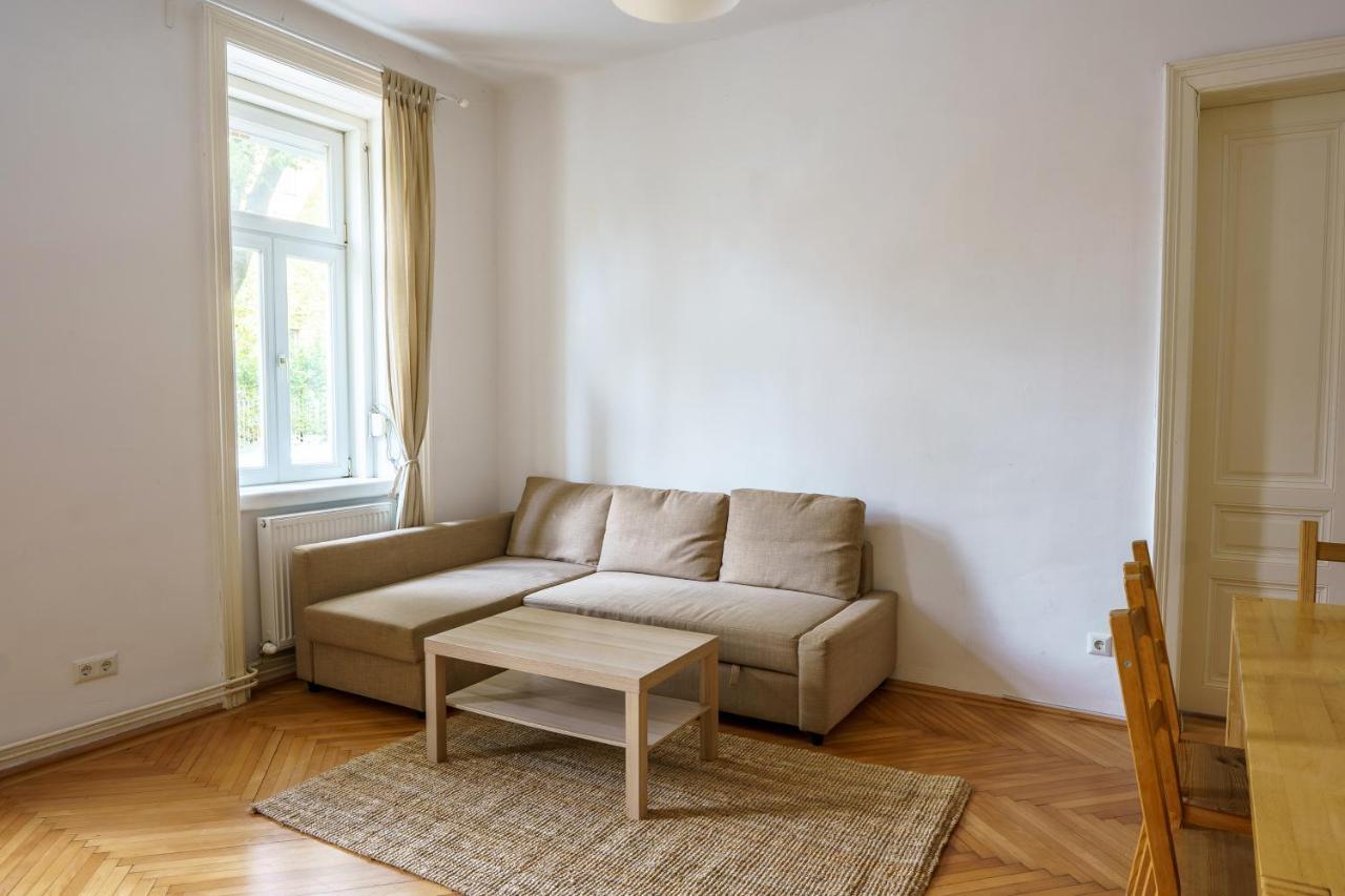 Central Living Apartments - Schoenbrunn Vienna Exterior photo