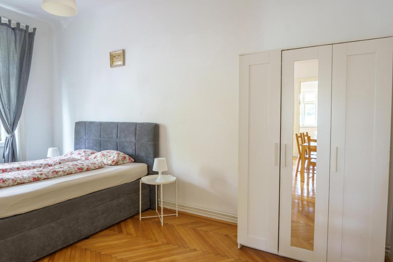 Central Living Apartments - Schoenbrunn Vienna Exterior photo