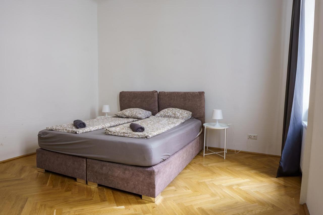 Central Living Apartments - Schoenbrunn Vienna Exterior photo